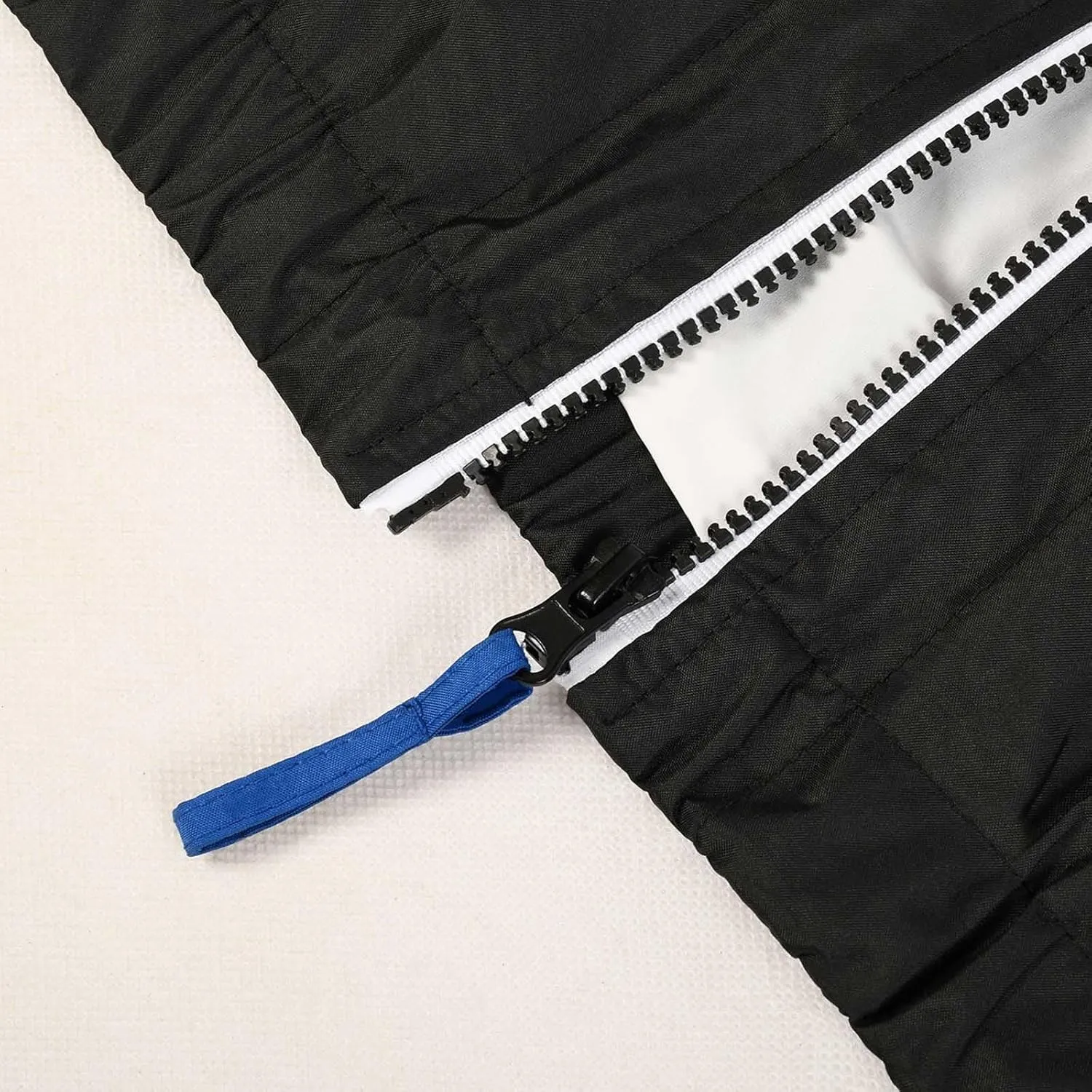Mens Lightweight Hooded Rain Jacket Waterproof Windproof Thin Active Raincoat Pockets Outdoor Hiking Running Jacket