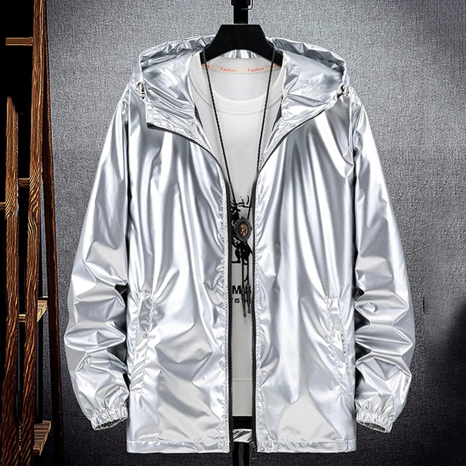 Mens Rain Jackets Waterproof with Hood Reflective Coat Hooded Windbreaker Fashion Runing Pocket Jacket