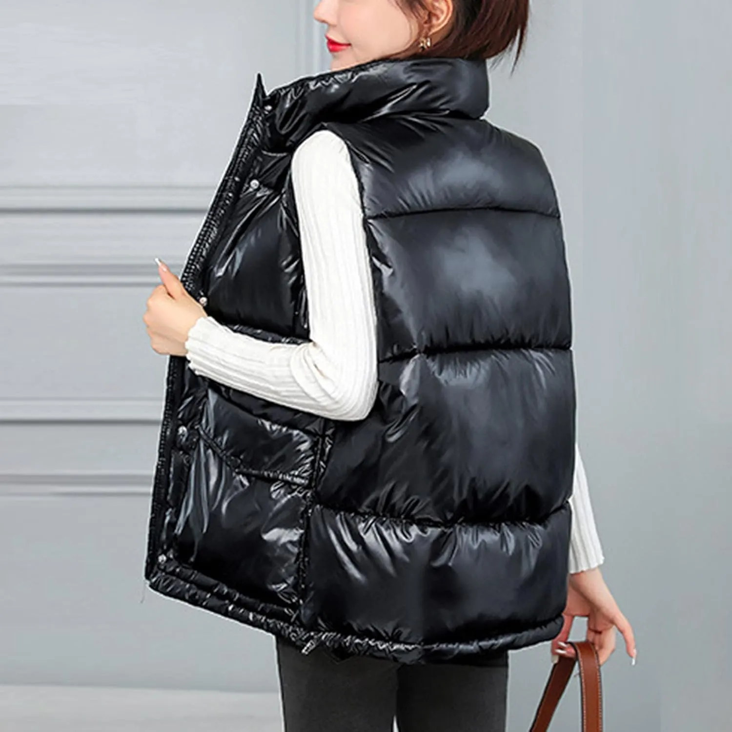 Oplxuo Women's Metallic Down Jacket Shiny Puffer Vest, Sleeveless Stand Collar Zip Up Coat Winter Warm Padded Gilet Jackets