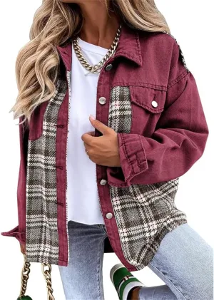 Women's Oversized Denim Jacket Button Up Frayed Hem Shacket Long Sleeve Lapel Plaid Shirt Jacket Boyfriend Jean Jacket