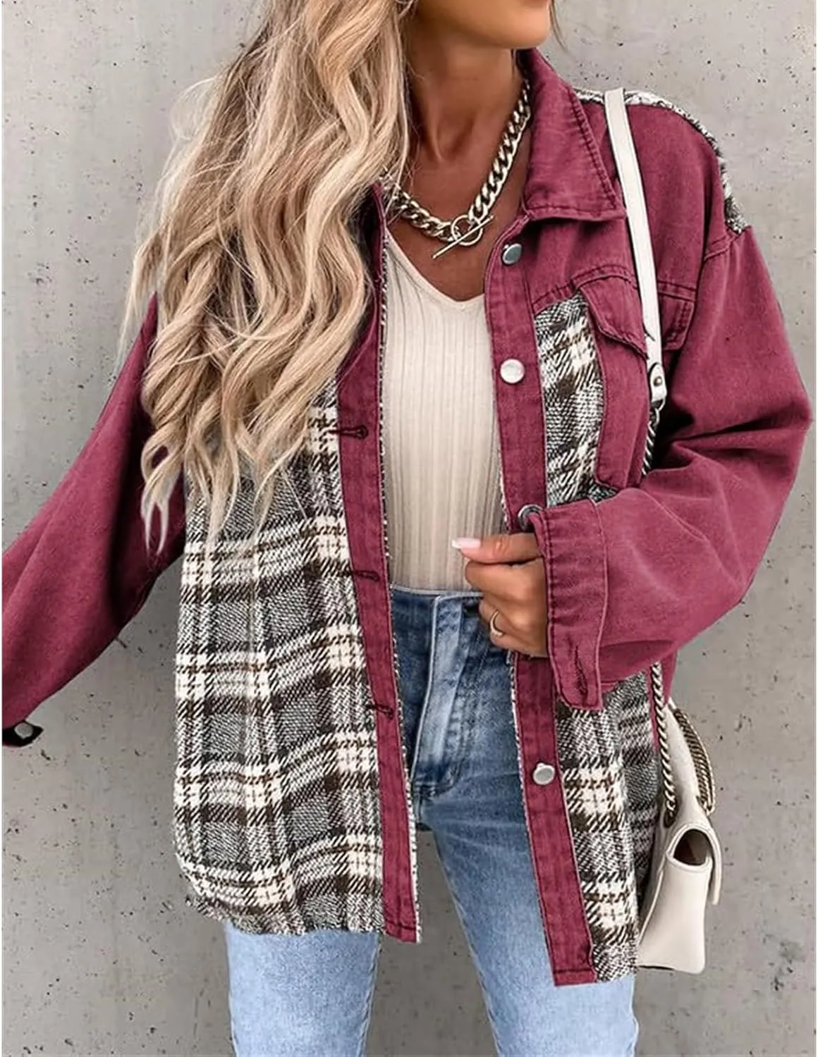 Women's Oversized Denim Jacket Button Up Frayed Hem Shacket Long Sleeve Lapel Plaid Shirt Jacket Boyfriend Jean Jacket