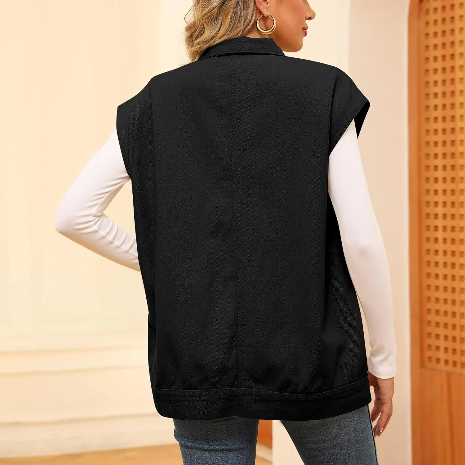 Womens Vintage Denim Jean Vest Oversized Button Down Sleeveless Lapel Collar Waistcoat Jean Vest Top with Pockets